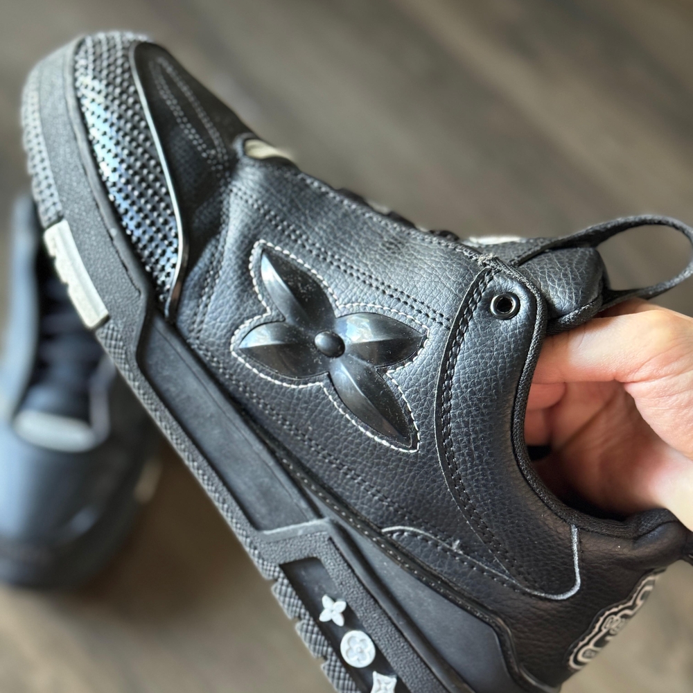Louis Vuitton Monogram Black Sneakers
